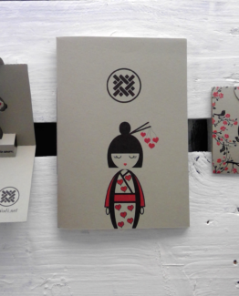 biglietto e quaderno kokeshi 03